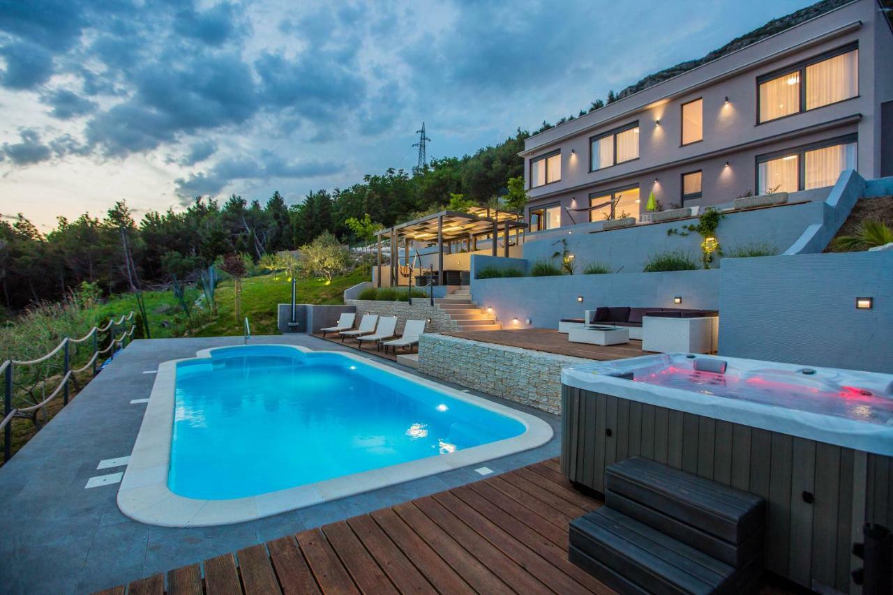 Villa Blue Hill Kaštela Екстериор снимка